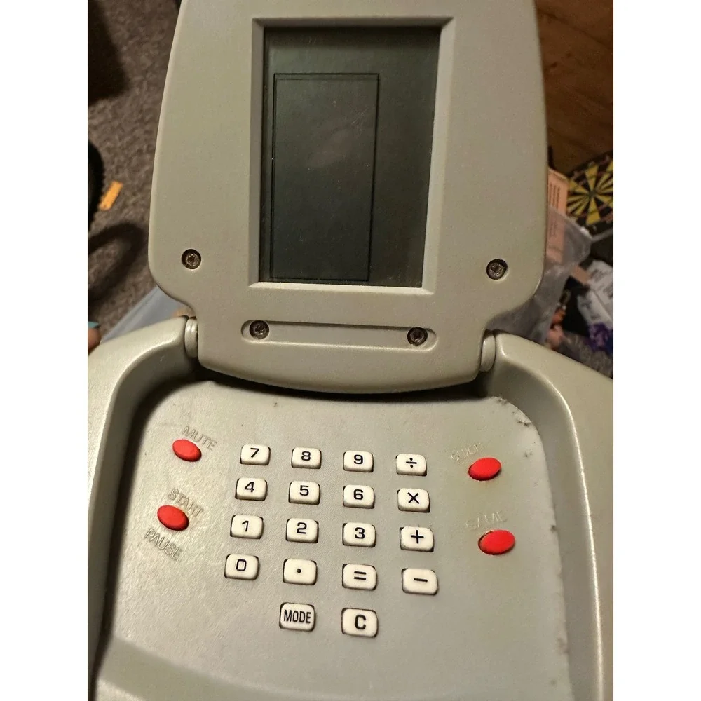 Vintage Pro Tech Pro 200 Gaming System GI-705H Handheld Game Calculator‎ Gray